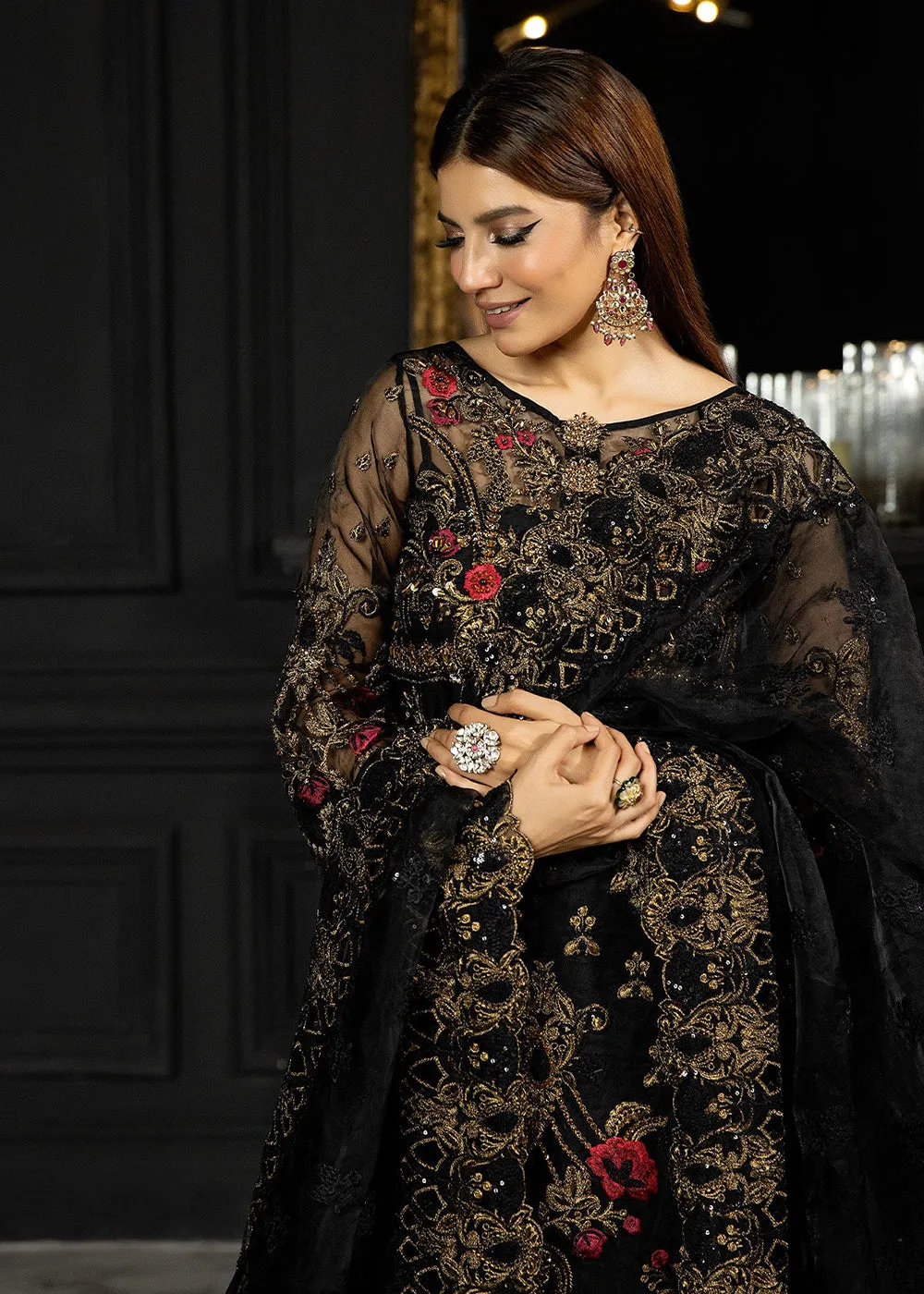 Andaaz-E-Khaas Bridal Formals 2023 by Imrozia | IB-44 Qaila