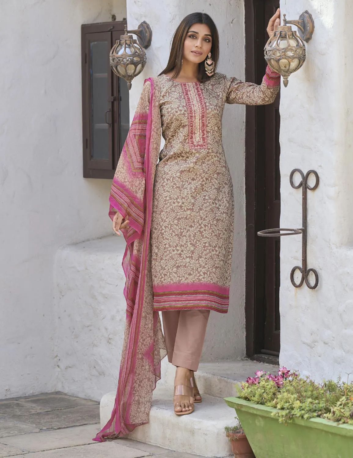 Aqsa Unstitched Cotton Suit Fabric Material with Dupatta Pink