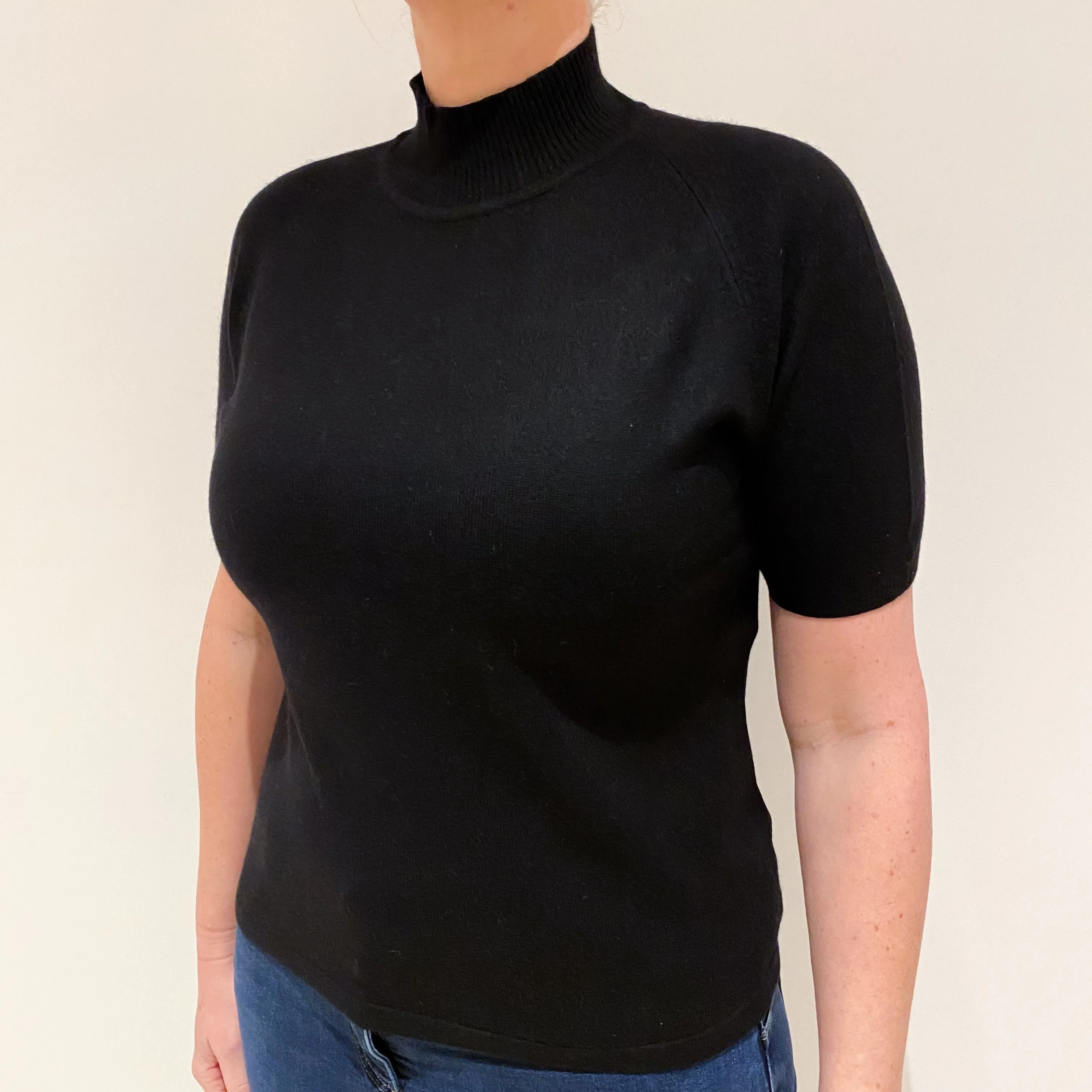 Black Cashmere Short Sleeved Turtleneck Jumper Large