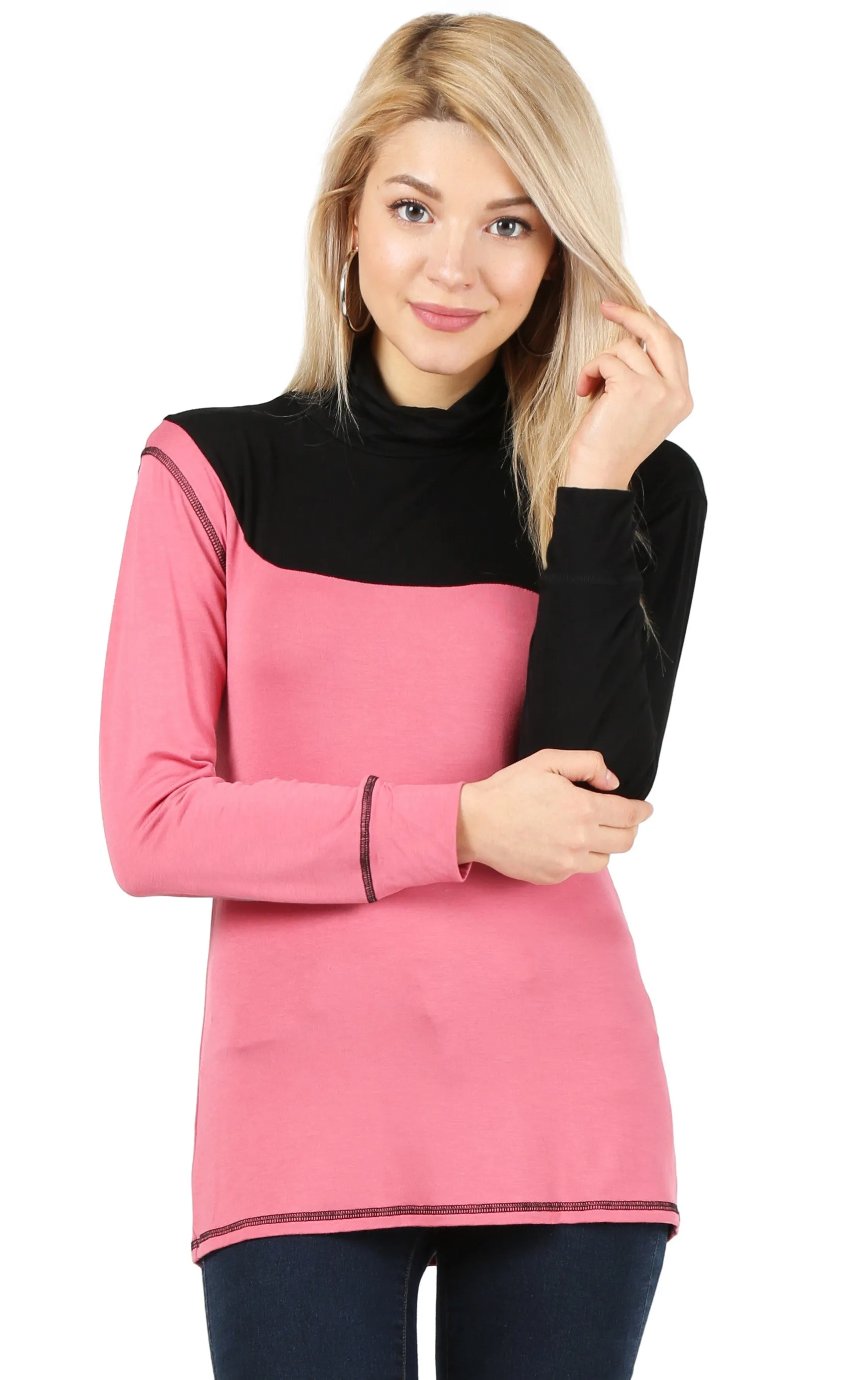 Captivate in Contrast Turtleneck