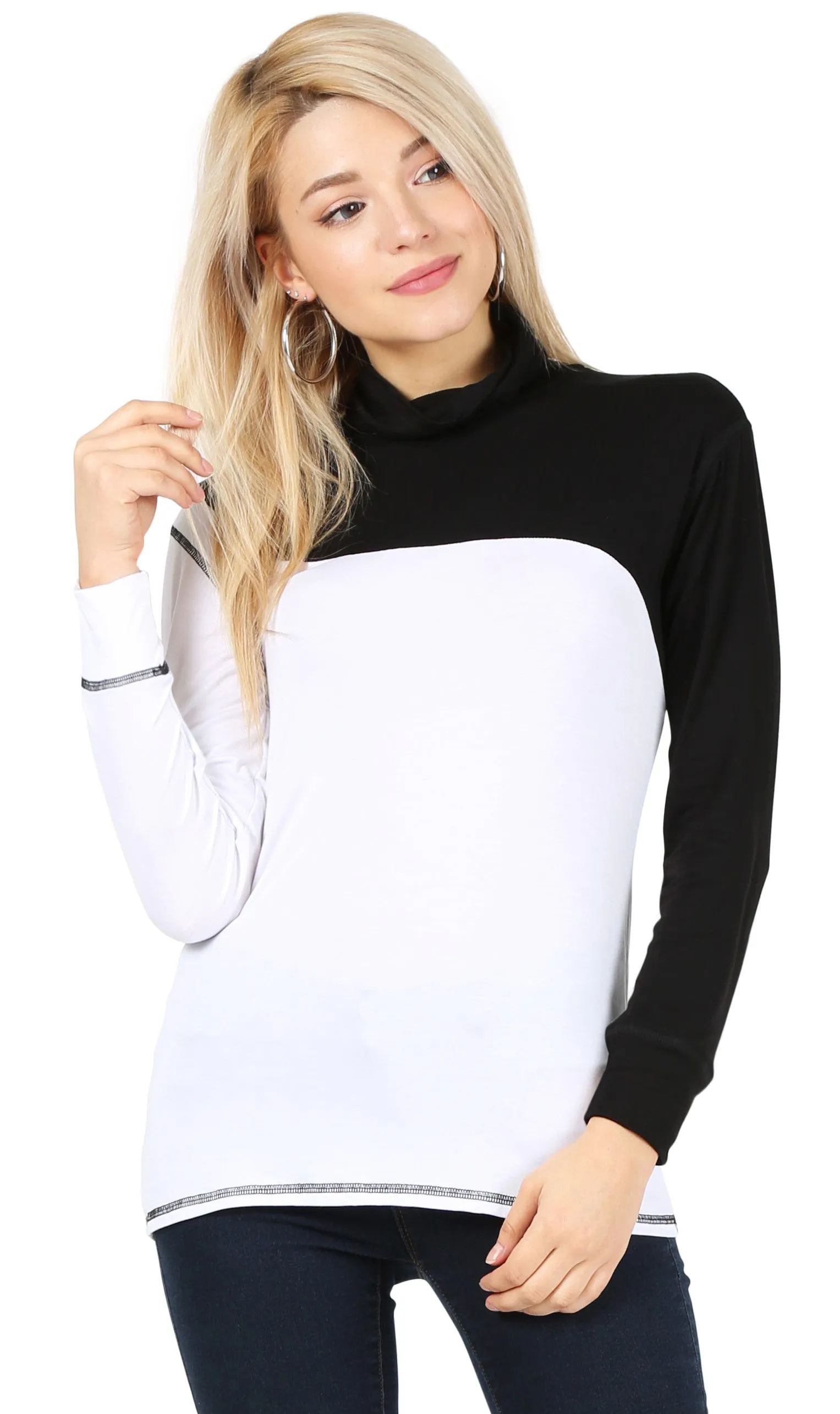 Captivate in Contrast Turtleneck