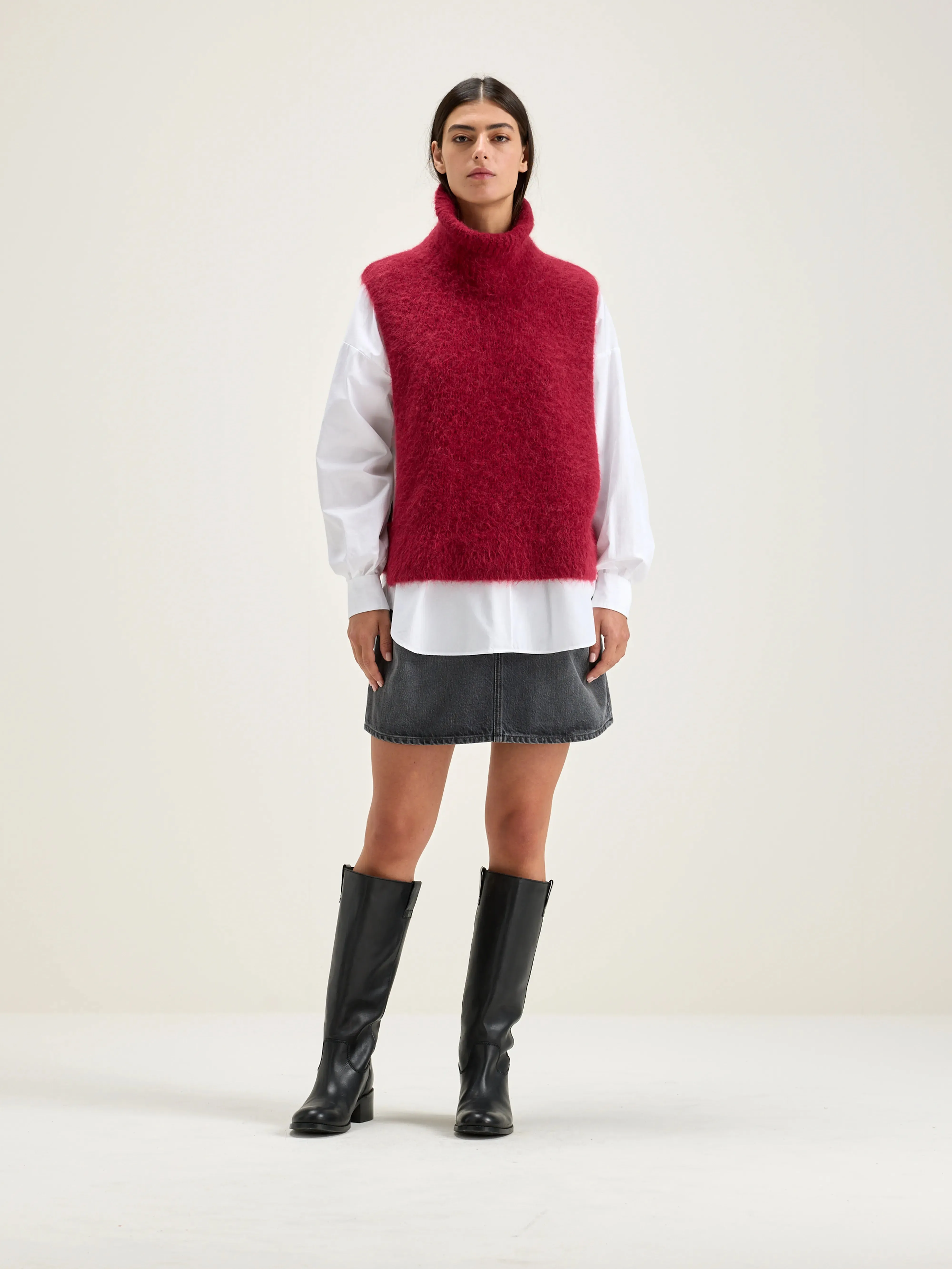 Daren sleeveless sweater (242 / W / RED DAHLIA)