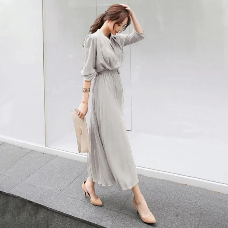 Elegant Chiffon Long Sleeve Lace-up Pleated Maxi Dresses