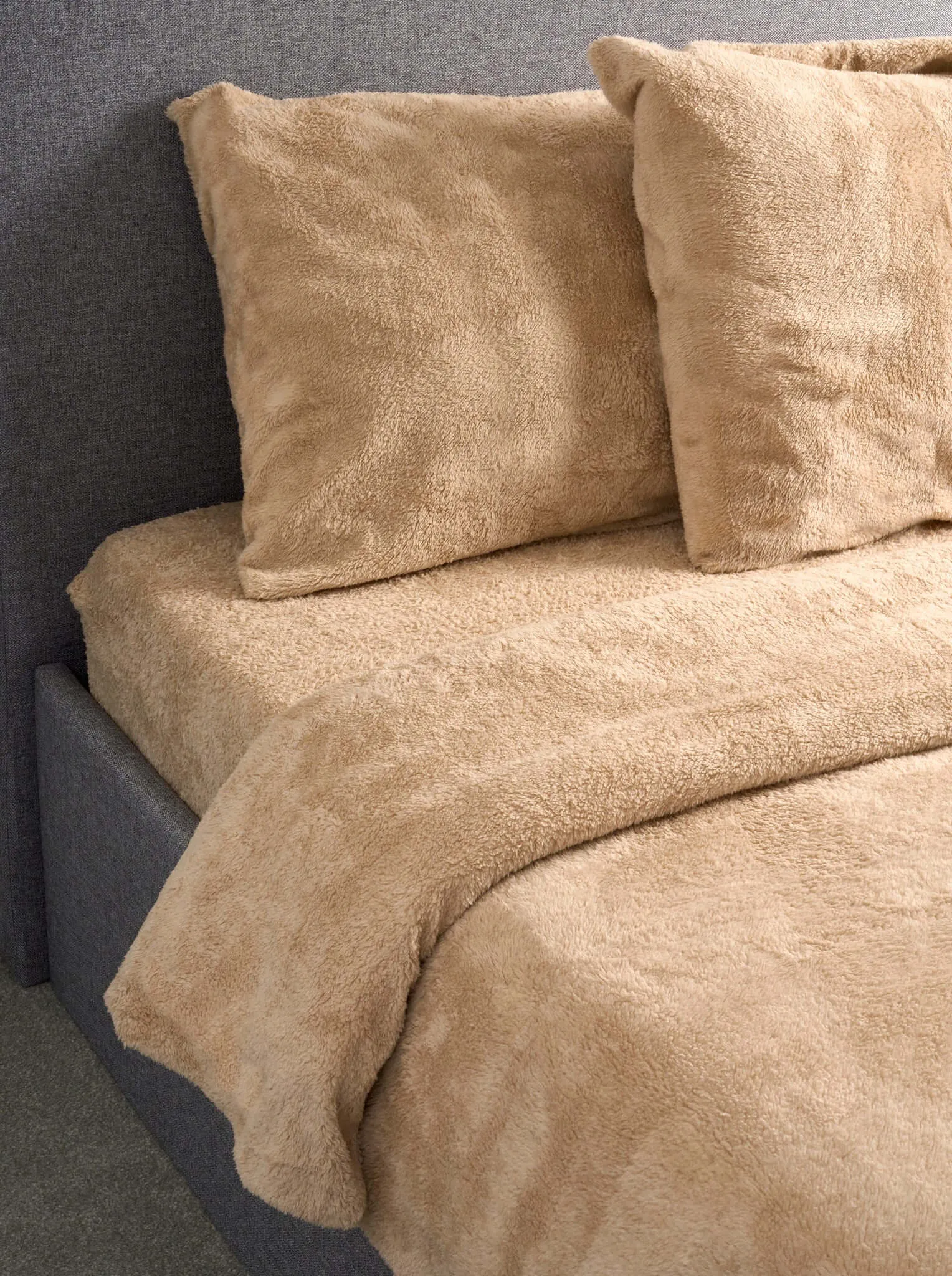 Hibernate Cosy Collection Super Soft Teddy Fleece Duvet & Two Pillow Covers Set - Beige