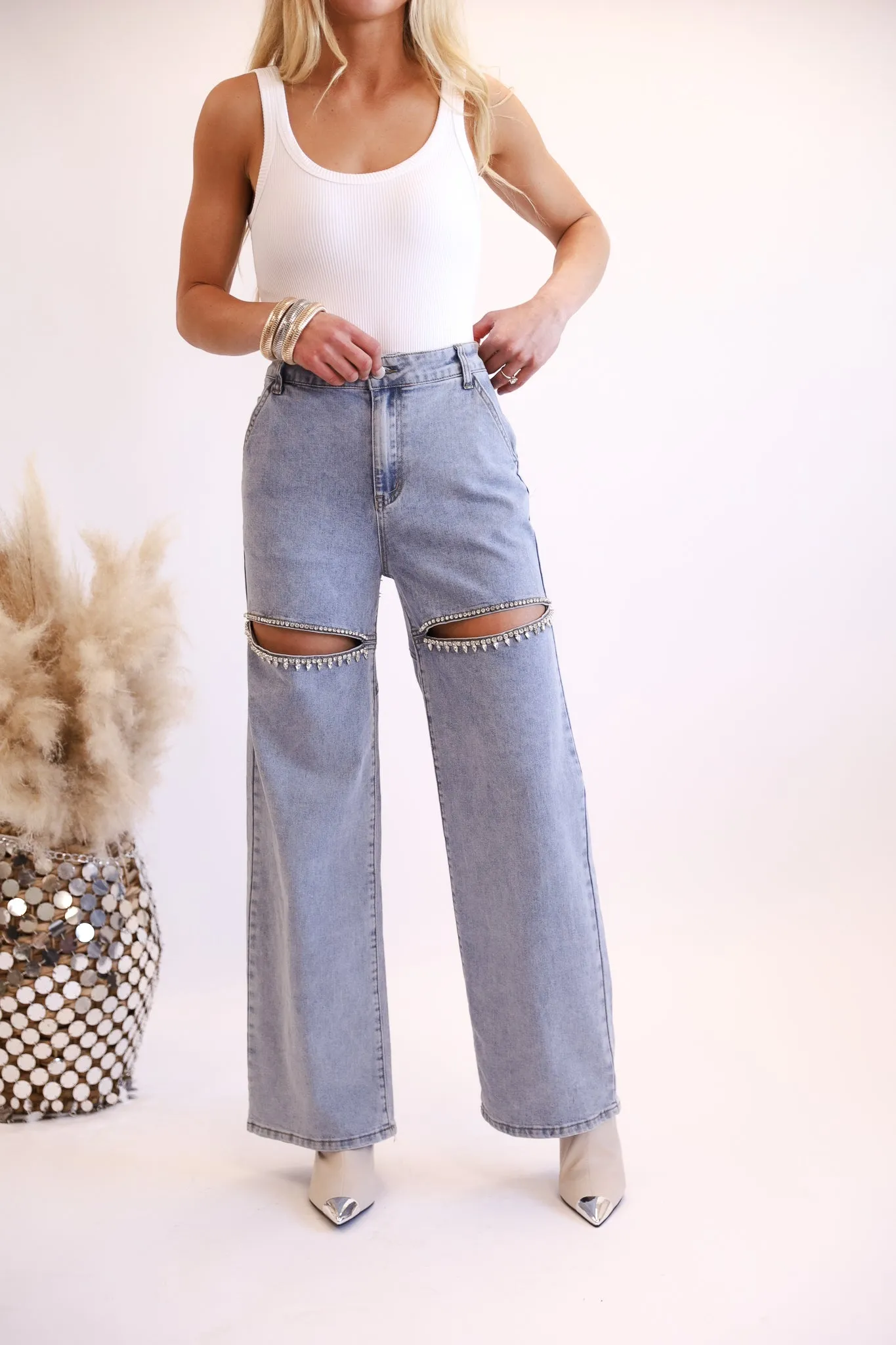 IN STOCK!! AS SEEN ON TAYLOR & MORE!! The Nikki Denim Rhinestone Slit Jean