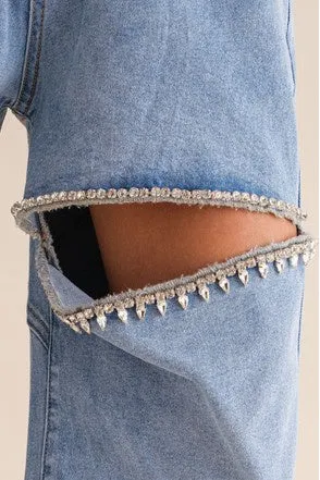 IN STOCK!! AS SEEN ON TAYLOR & MORE!! The Nikki Denim Rhinestone Slit Jean