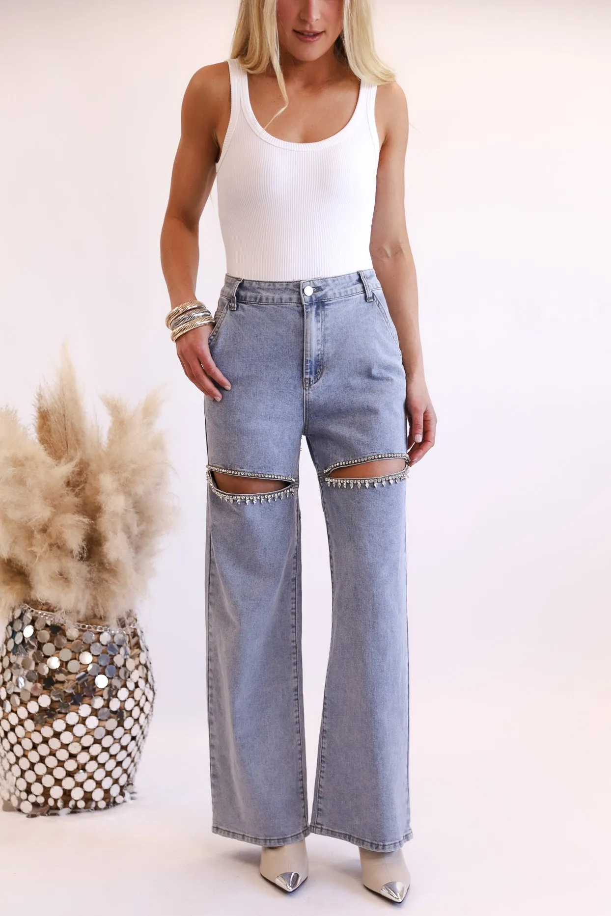 IN STOCK!! AS SEEN ON TAYLOR & MORE!! The Nikki Denim Rhinestone Slit Jean