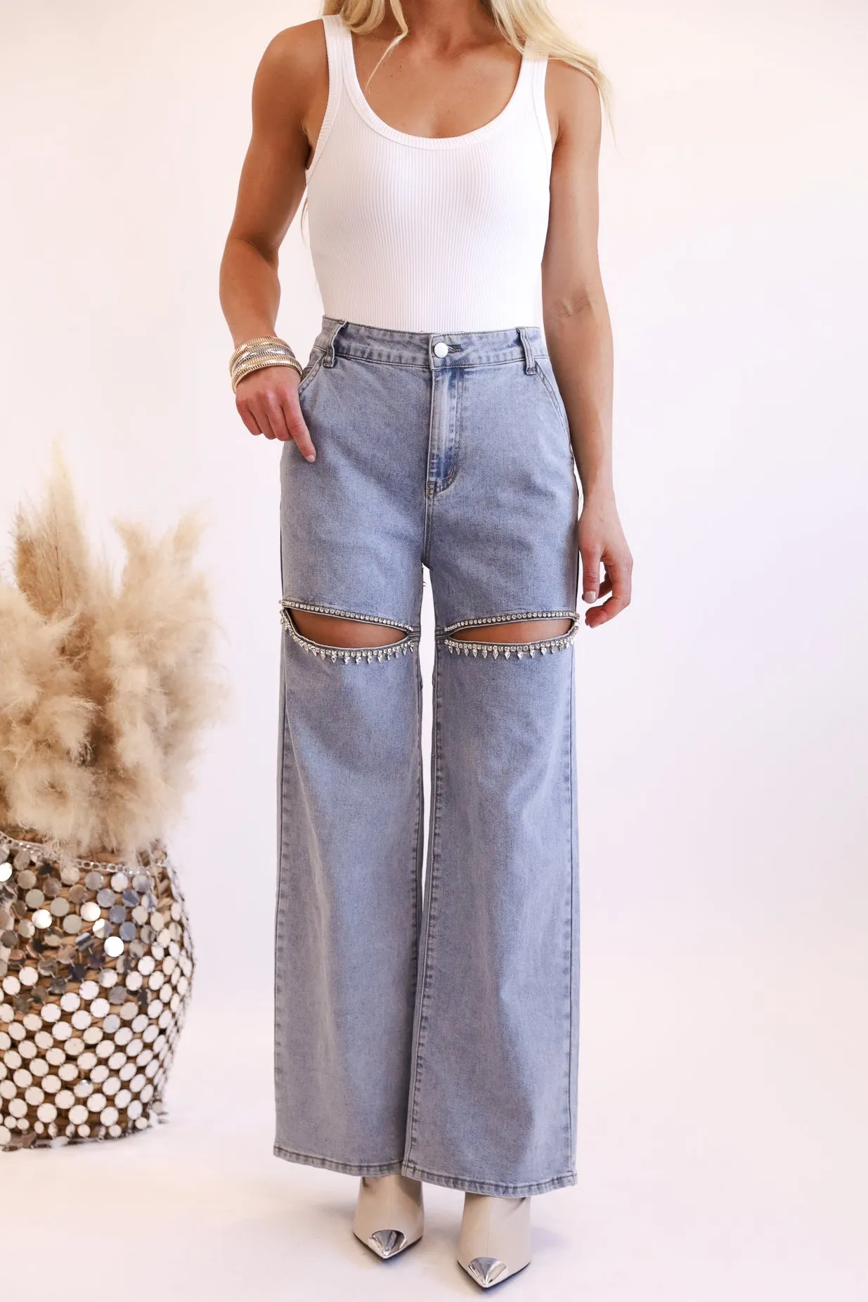 IN STOCK!! AS SEEN ON TAYLOR & MORE!! The Nikki Denim Rhinestone Slit Jean