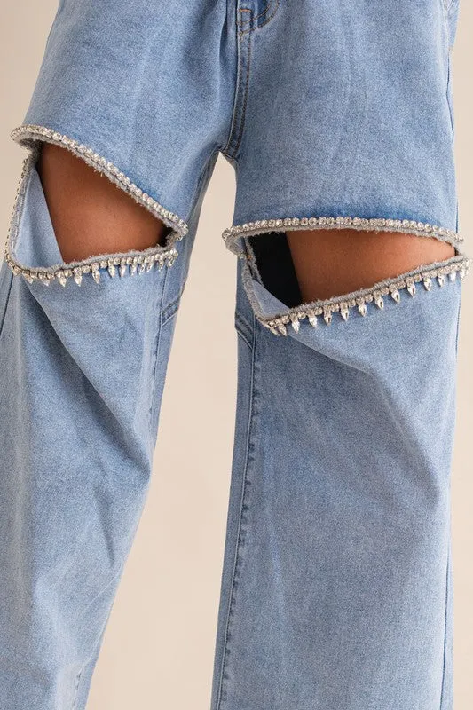 IN STOCK!! AS SEEN ON TAYLOR & MORE!! The Nikki Denim Rhinestone Slit Jean