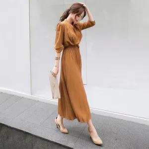 Light and Elegant Spring Season Pleated Maxi Dresses