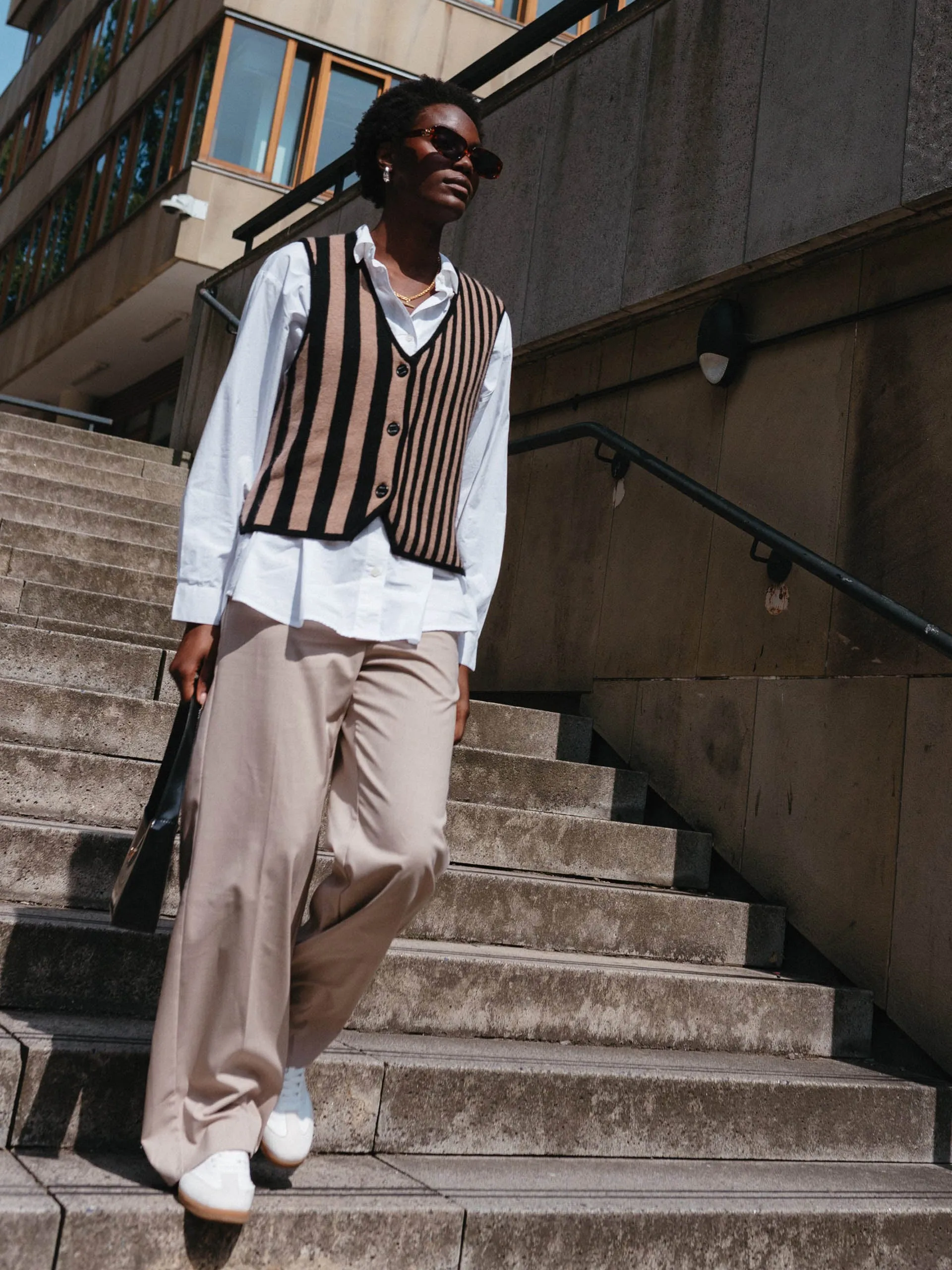 Merino wool vest in latte stripe