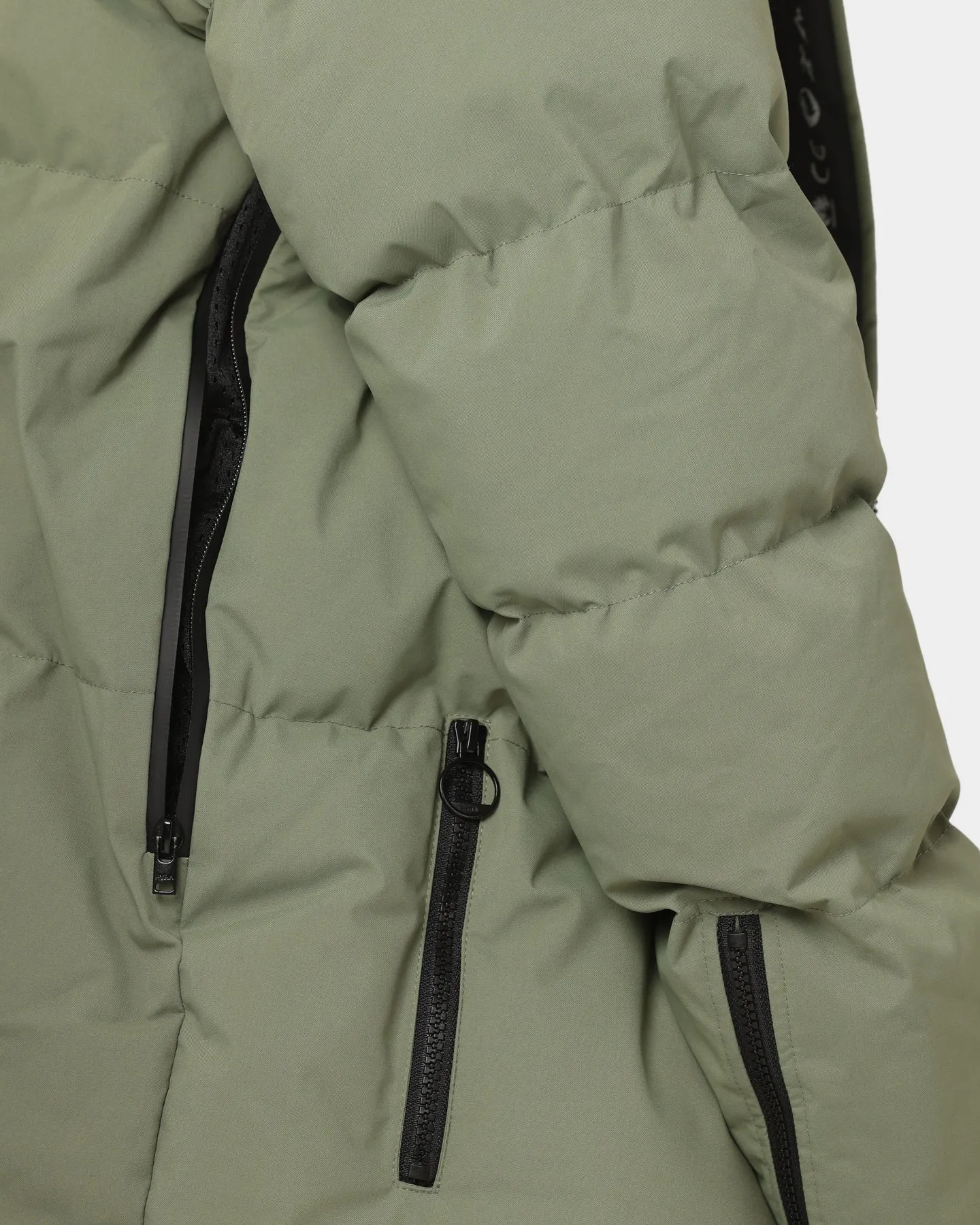 PYRA Alpine Puffa Jacket Olive Green