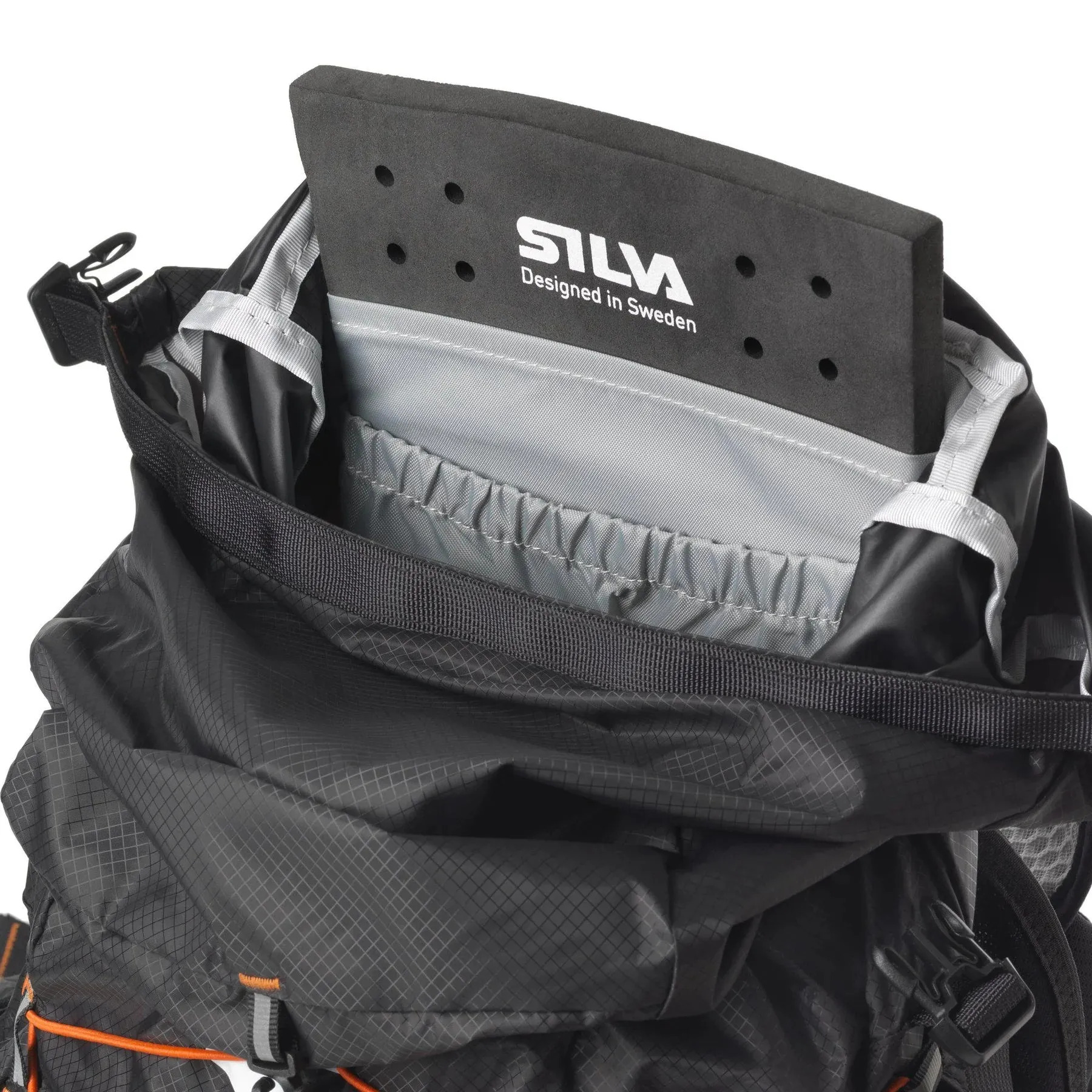 Silva Mountain Back Pack 17 3