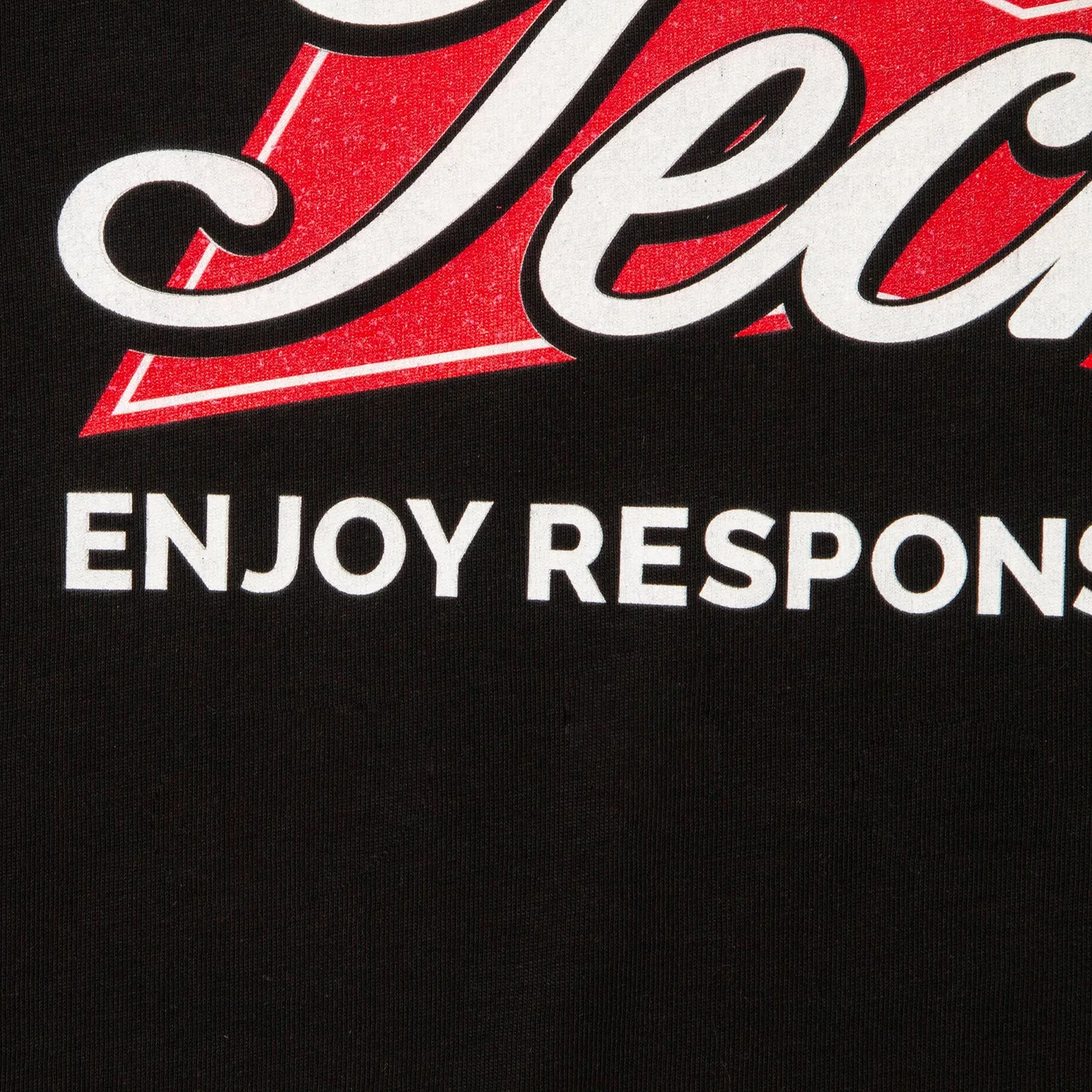 Techno Responsibly Back Print - Tshirt - Black