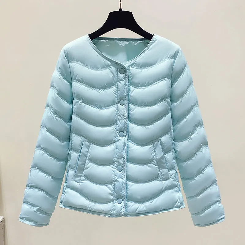 The inner tank keeps warm and light small cotton clothes for women's autumn and winter new 2024 round neck short cotton jacket for small people to wear cotton clothes outside