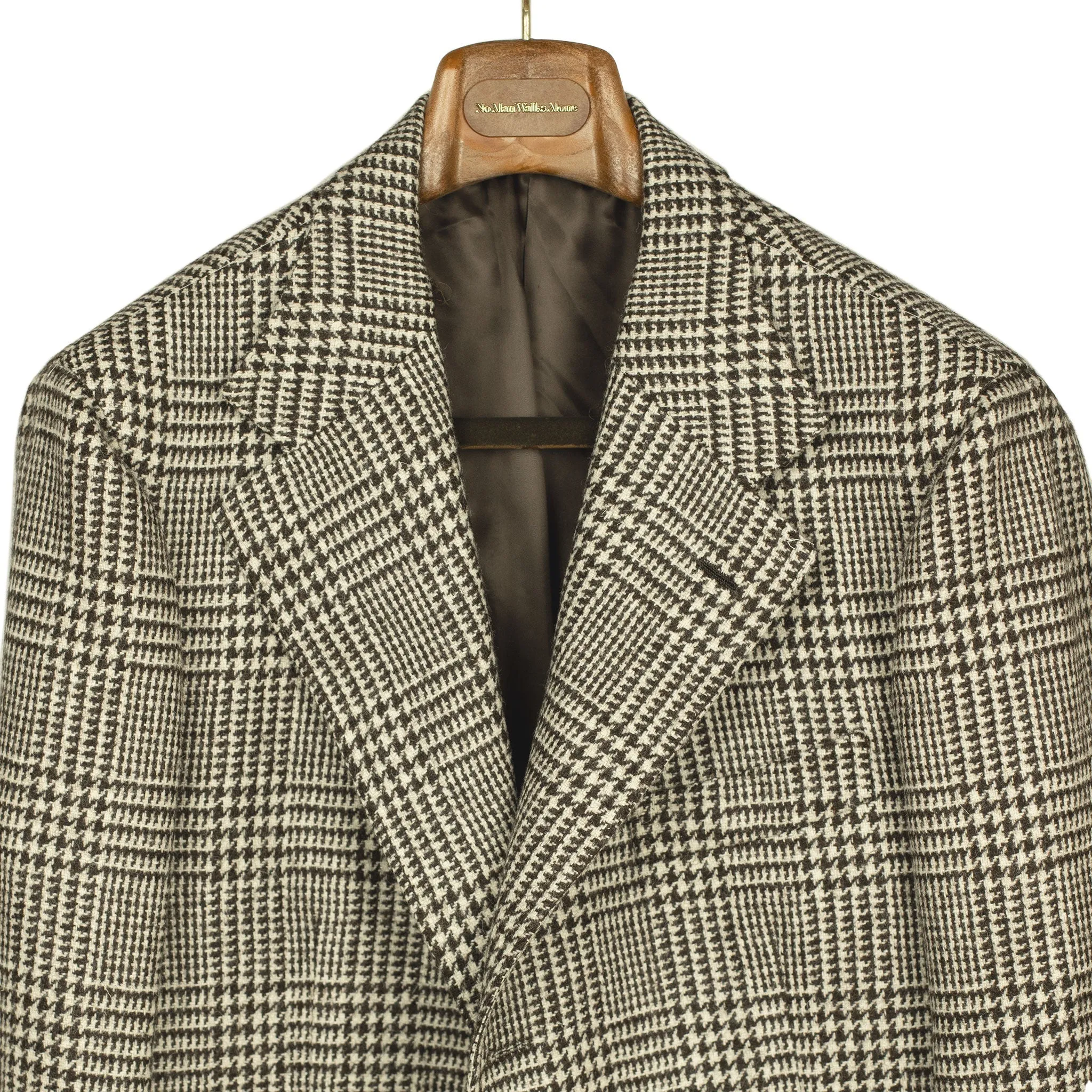 x Sartoria Carrara: Sport coat in large Prince-of-Wales undyed wool tweed