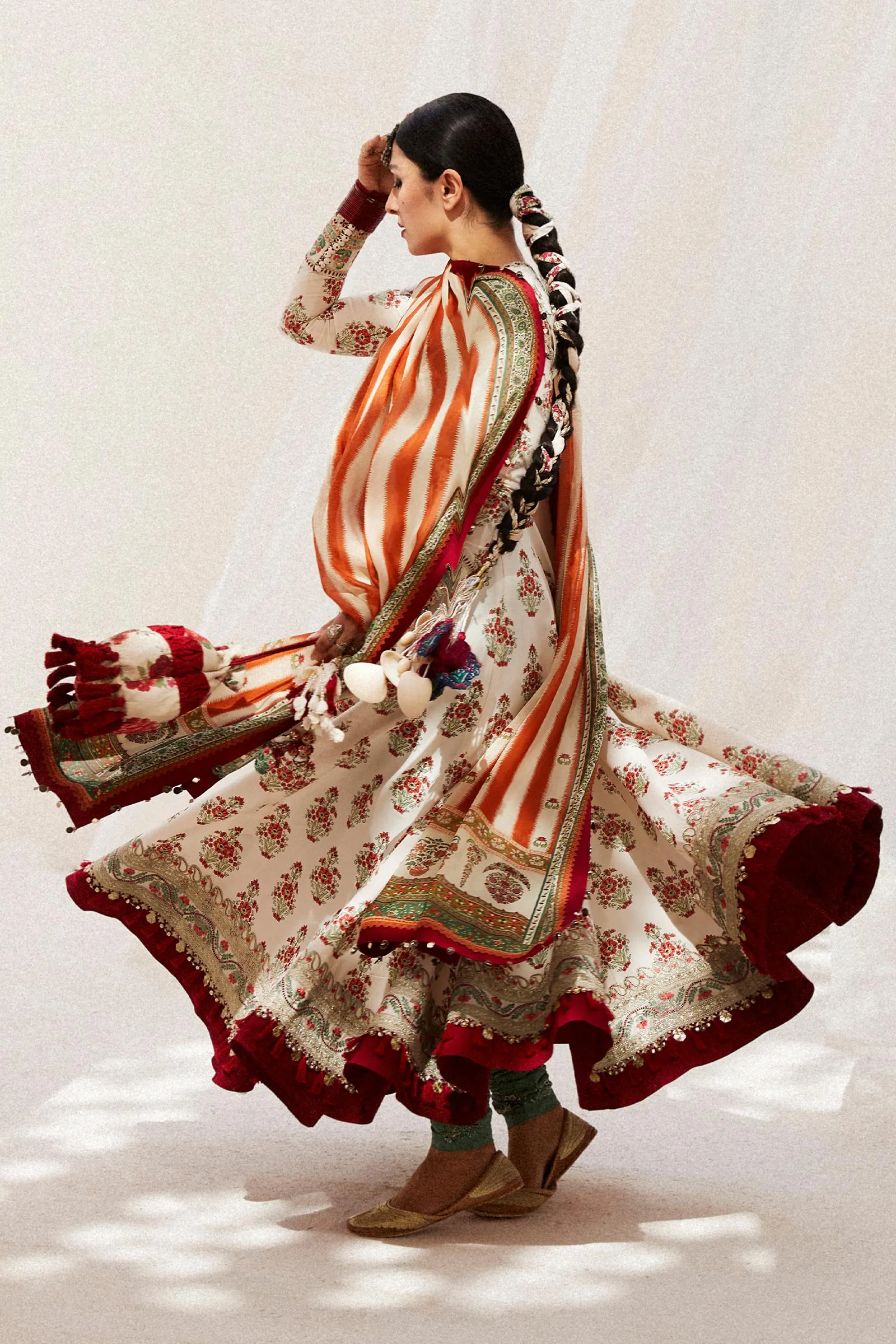 Zara Shahjahan Luxury Lawn Collection 2024 – ANARKALI-11B